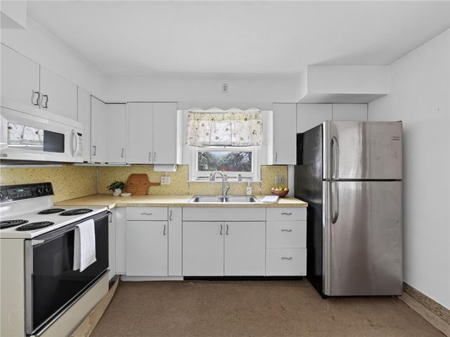 2110 West Pennsylvania Street, Allentown City, PA 18104