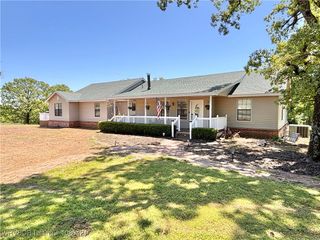 106219 4757 Road, Muldrow, OK 74948