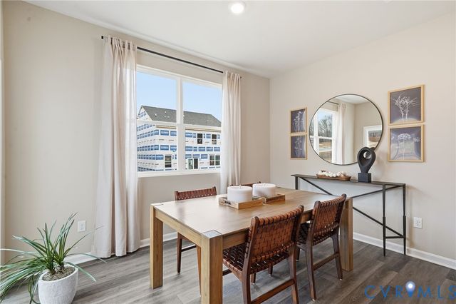 3801 Crow's Nest Ct, Hopewell, VA 23860