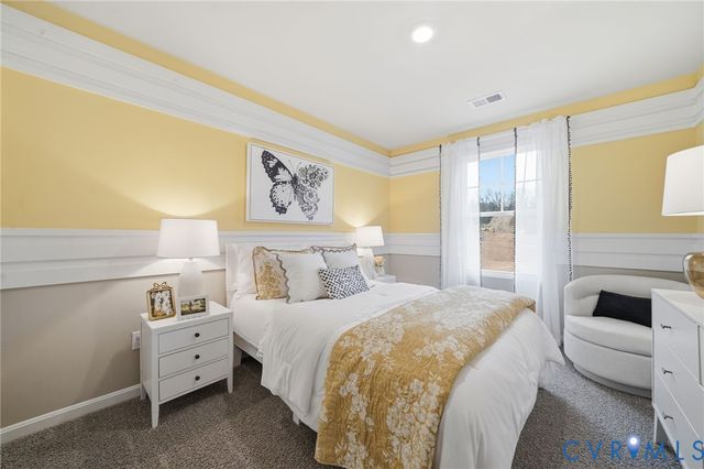 3801 Crow's Nest Ct, Hopewell, VA 23860