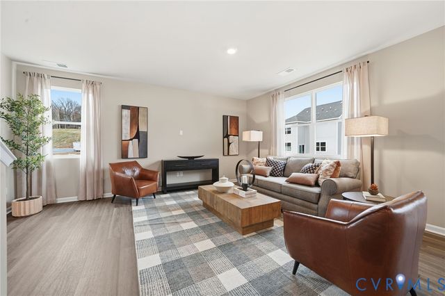 3801 Crow's Nest Ct, Hopewell, VA 23860