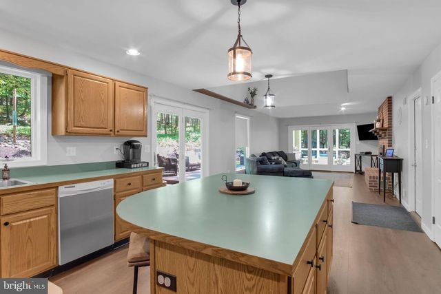 580 SPRING LANE, Boiling Springs, PA 17007