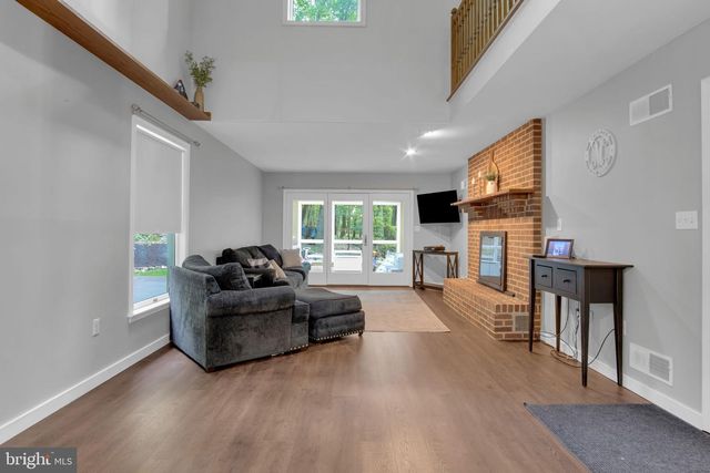 580 SPRING LANE, Boiling Springs, PA 17007