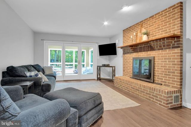 580 SPRING LANE, Boiling Springs, PA 17007