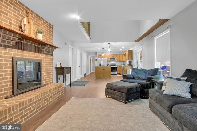 580 SPRING LANE, Boiling Springs, PA 17007