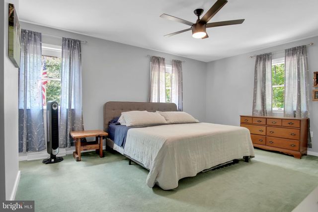 580 SPRING LANE, Boiling Springs, PA 17007