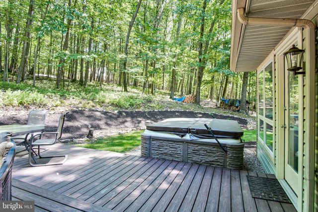 580 SPRING LANE, Boiling Springs, PA 17007