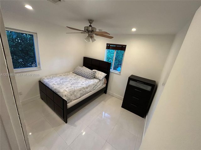 12885 SW 77 AVE, Pinecrest, FL 33156