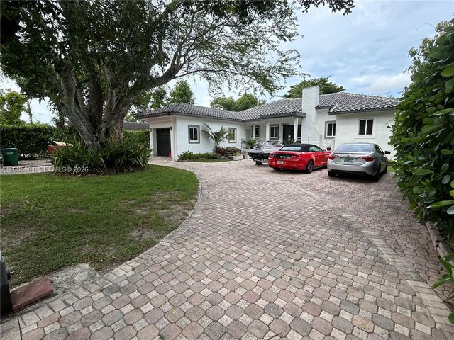 12885 SW 77 AVE, Pinecrest, FL 33156