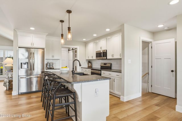 51 Birdseye Ct, Taylorsville, KY 40071