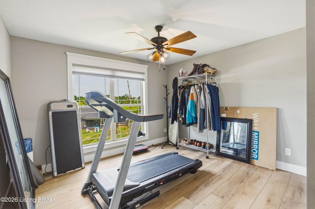 51 Birdseye Ct, Taylorsville, KY 40071
