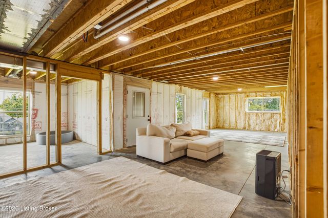 51 Birdseye Ct, Taylorsville, KY 40071