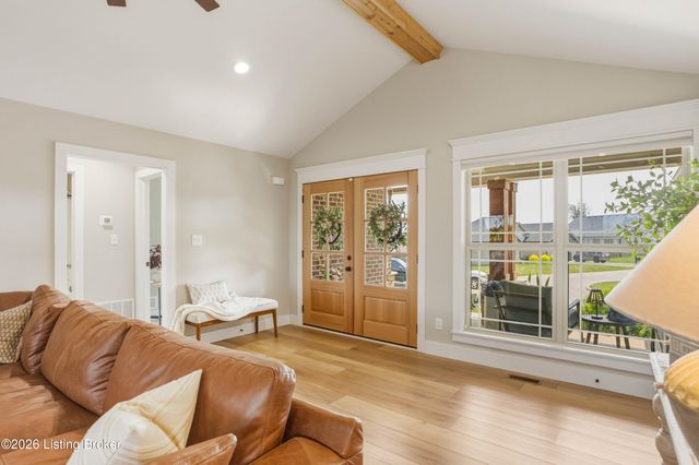 51 Birdseye Ct, Taylorsville, KY 40071
