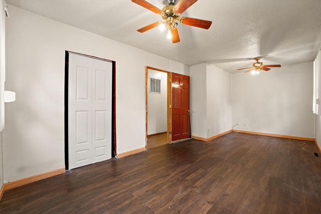 1021 Hamilton Place, Gary, IN 46403