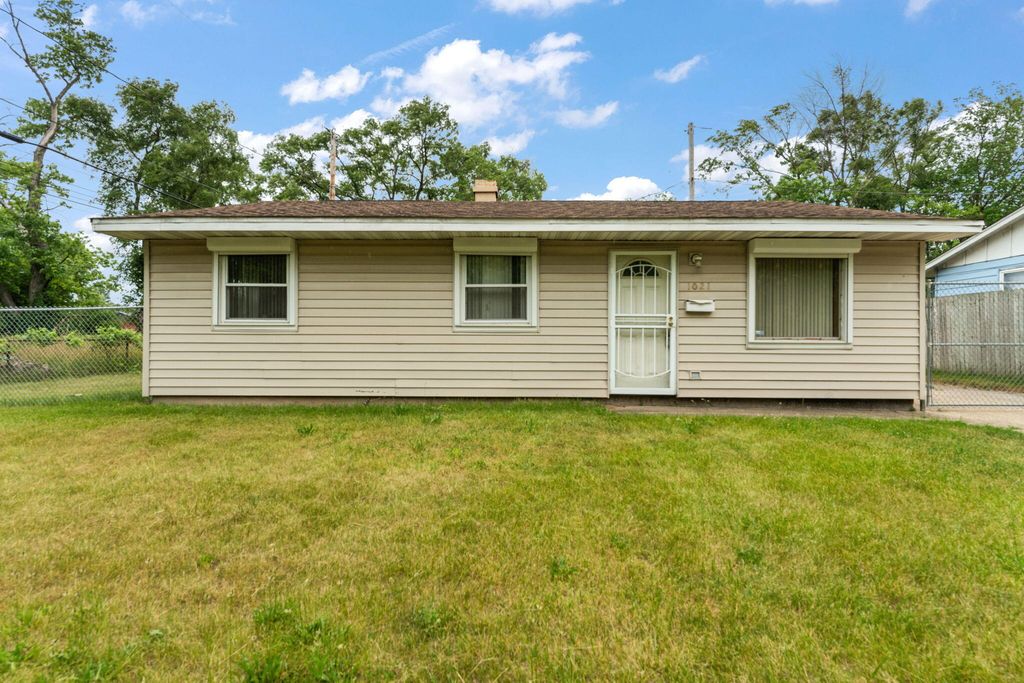 1021 Hamilton Place, Gary, IN 46403