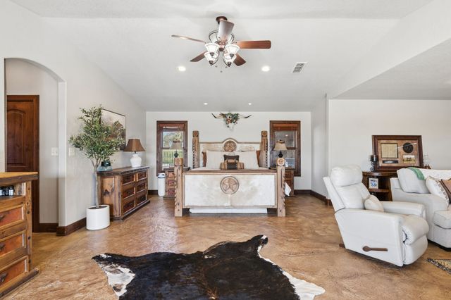 362 County Road 1170, Decatur, TX 76234