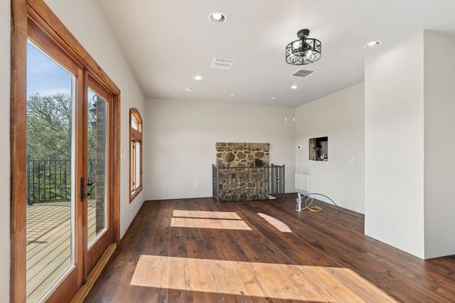 362 County Road 1170, Decatur, TX 76234