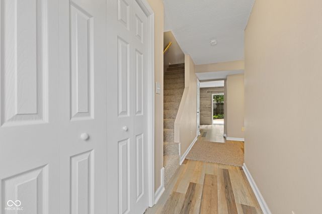 2721 Country Estates Drive, Indianapolis, IN 46227