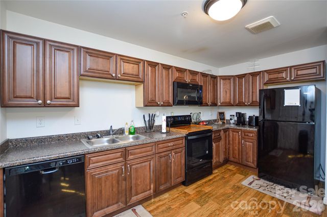 1341 Mcrae Avenue 8, Wadesboro, NC 28170