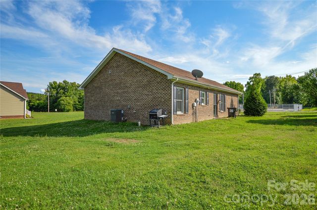 1341 Mcrae Avenue 8, Wadesboro, NC 28170