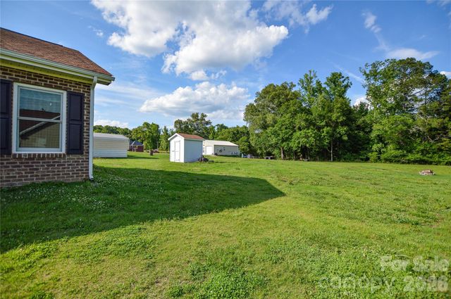 1341 Mcrae Avenue 8, Wadesboro, NC 28170