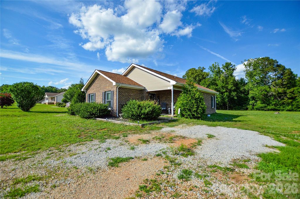 1341 Mcrae Avenue 8, Wadesboro, NC 28170