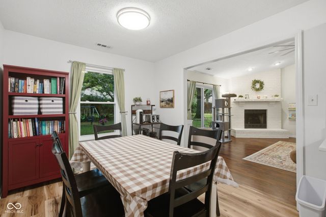 1043 Briarwood Drive, Brownsburg, IN 46112
