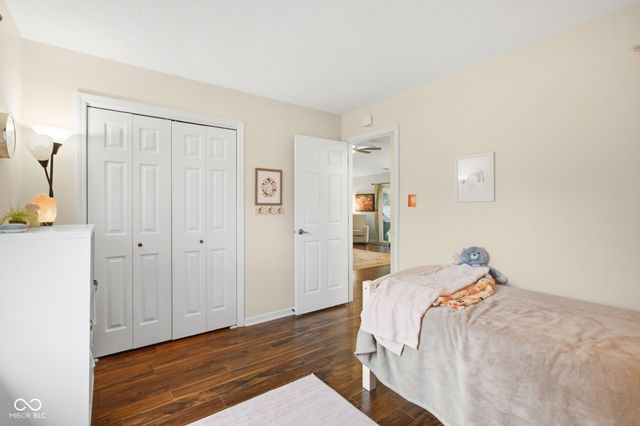 1043 Briarwood Drive, Brownsburg, IN 46112