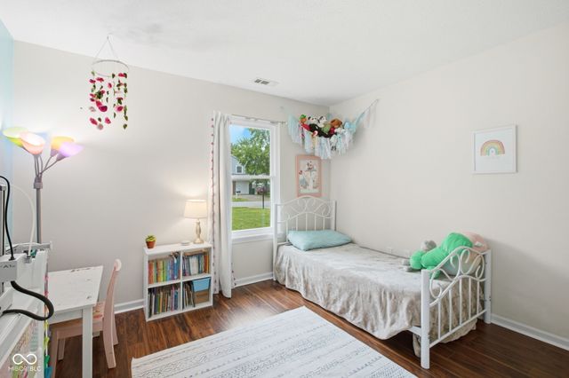 1043 Briarwood Drive, Brownsburg, IN 46112