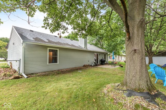 1043 Briarwood Drive, Brownsburg, IN 46112