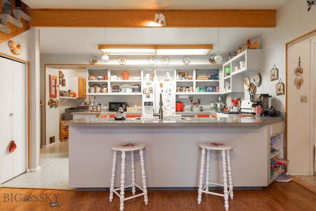 110 E Hamilton, Sheridan, MT 59749