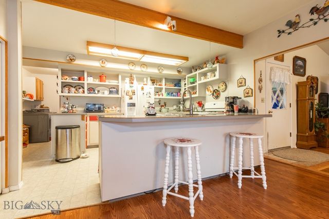 110 E Hamilton, Sheridan, MT 59749