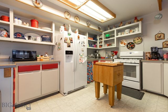 110 E Hamilton, Sheridan, MT 59749