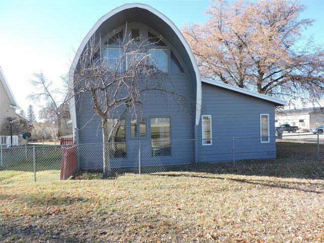 110 E Hamilton, Sheridan, MT 59749