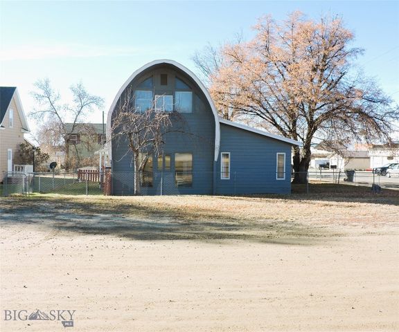 110 E Hamilton, Sheridan, MT 59749