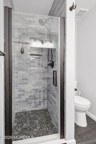 6 Stowe Court, Freehold, NJ 07728