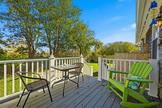 128 Maple Avenue, Little Compton, RI 02837