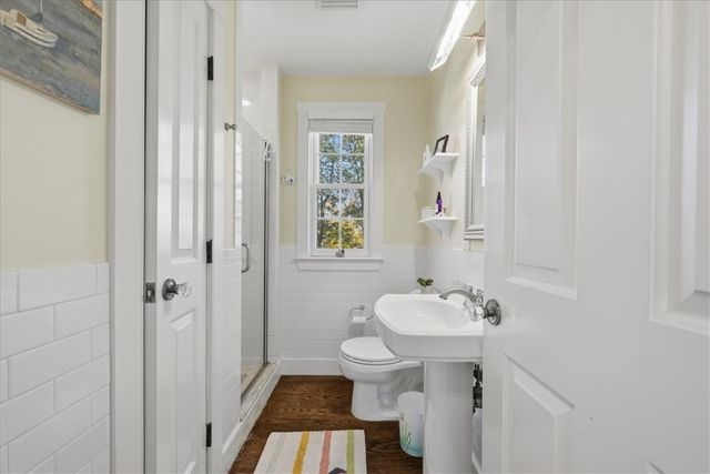 128 Maple Avenue, Little Compton, RI 02837