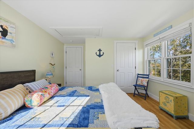 128 Maple Avenue, Little Compton, RI 02837