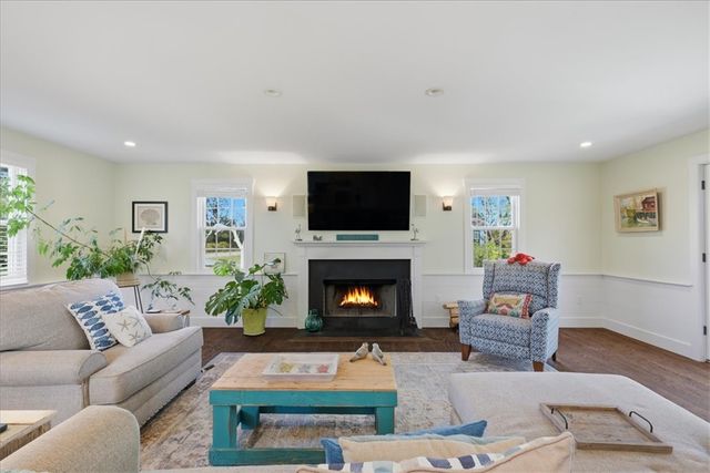 128 Maple Avenue, Little Compton, RI 02837