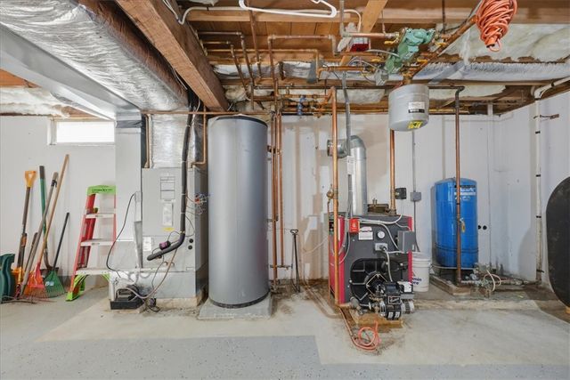 128 Maple Avenue, Little Compton, RI 02837