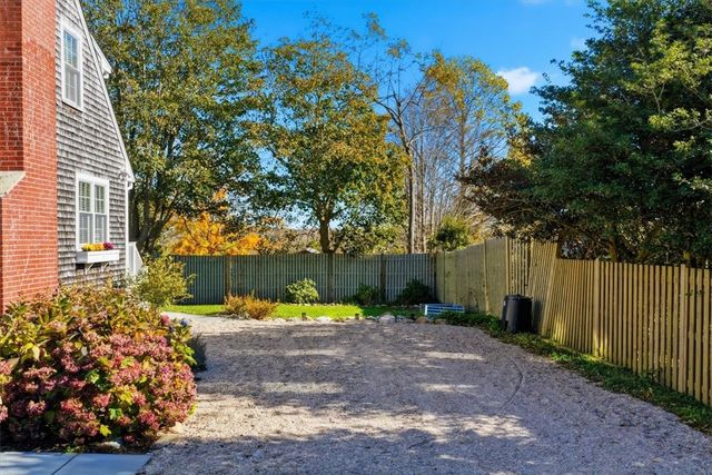 128 Maple Avenue, Little Compton, RI 02837