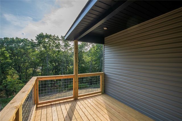 8 Epping Drive, Bella Vista, AR 72714