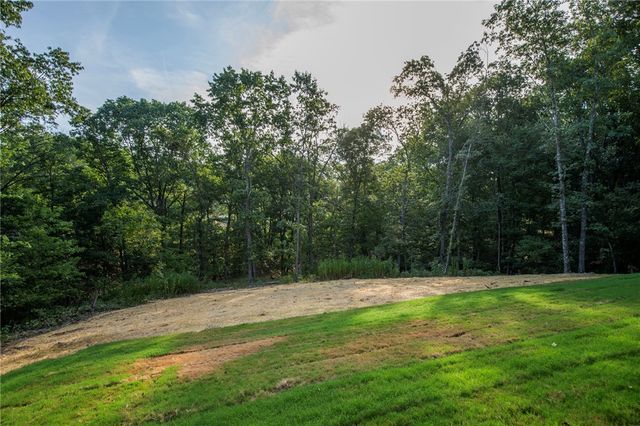 8 Epping Drive, Bella Vista, AR 72714