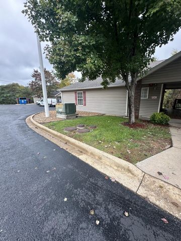 108 Garden Circle 104-1, Branson, MO 65616