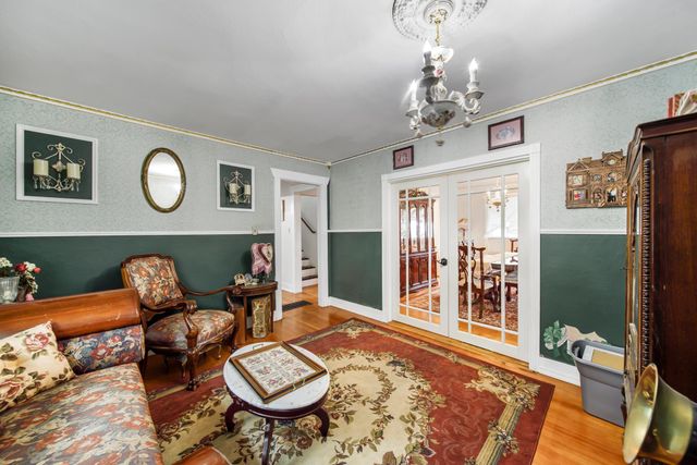 2517 E Illinois Ave, Spokane, WA 99207