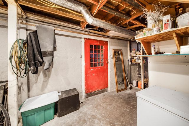 2517 E Illinois Ave, Spokane, WA 99207