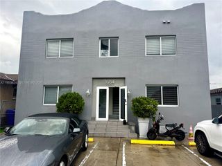 1684 SW 10th St, Miami, FL 33135