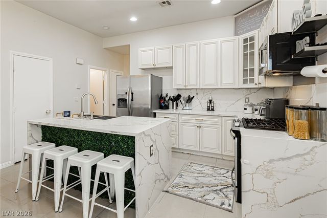 2632 Rainbow Glow Street, North Las Vegas, NV 89030