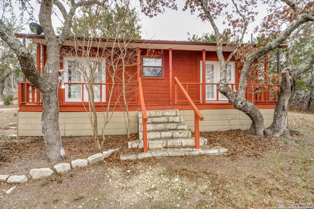 606 FM 289, Comfort, TX 78013